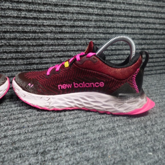 New Balance Shoes Womens 6.5 B Fresh Foam Pink Vibram Hierro Trail Running - Picture 3 of 16
